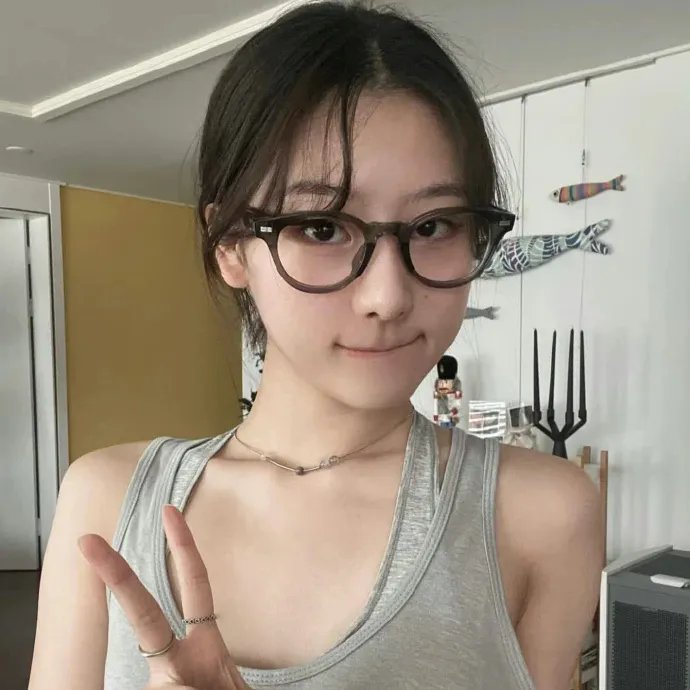 两对冤家一张床